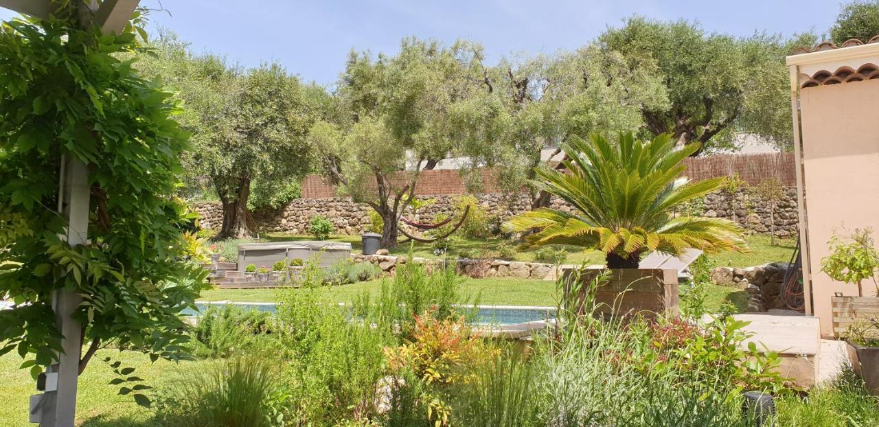 La Bastide Aux Oliviers Hotel Tourrettes-sur-Loup Eksteriør billede
