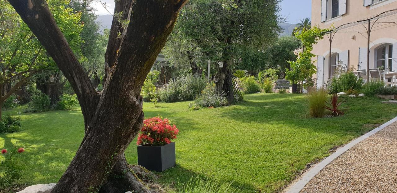 La Bastide Aux Oliviers Hotel Tourrettes-sur-Loup Eksteriør billede