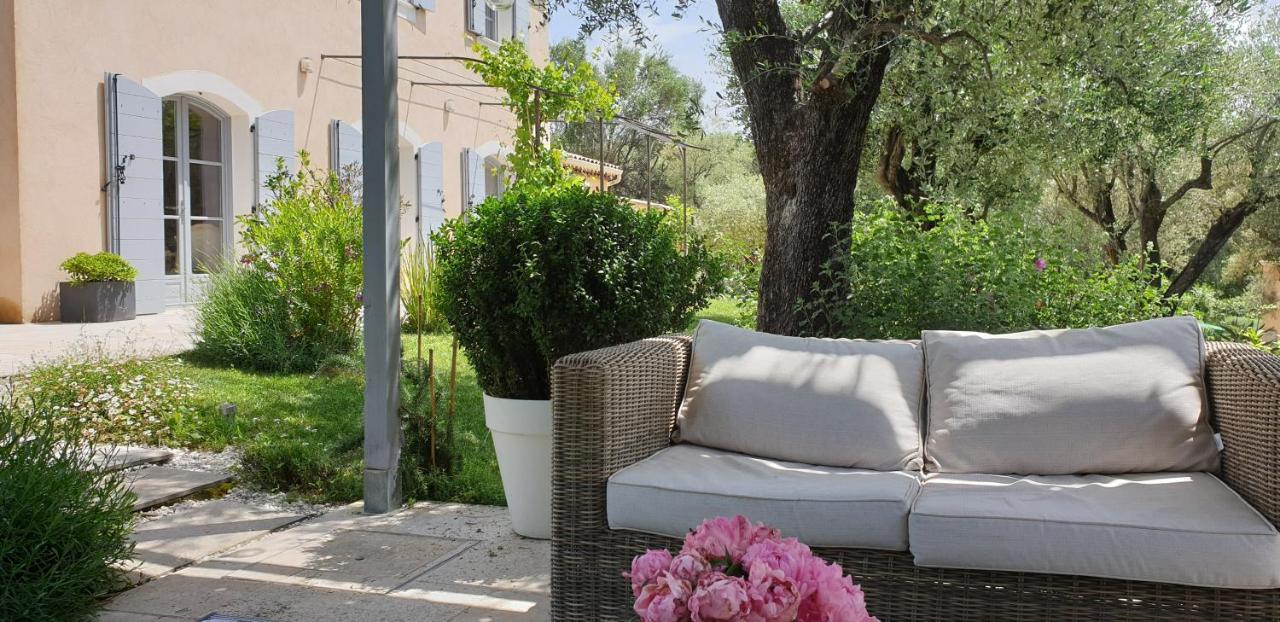 La Bastide Aux Oliviers Hotel Tourrettes-sur-Loup Eksteriør billede